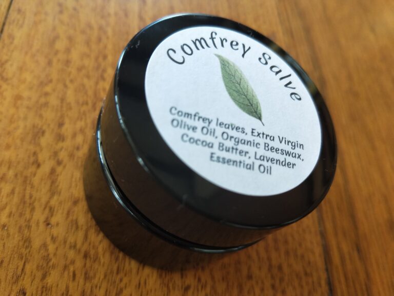 Comfrey Salve